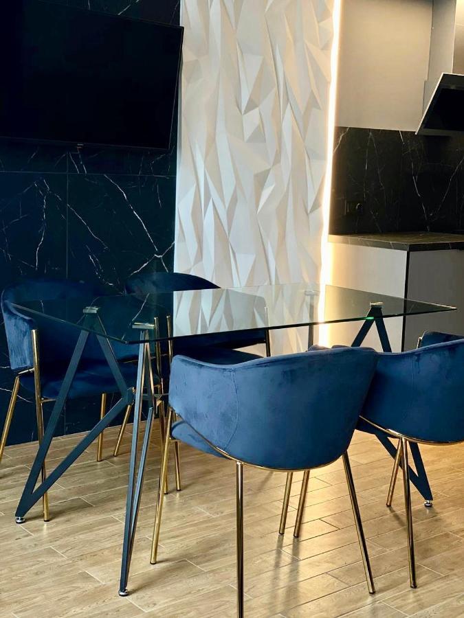 Central Family Boutique Apartments 2 إلفيف المظهر الخارجي الصورة