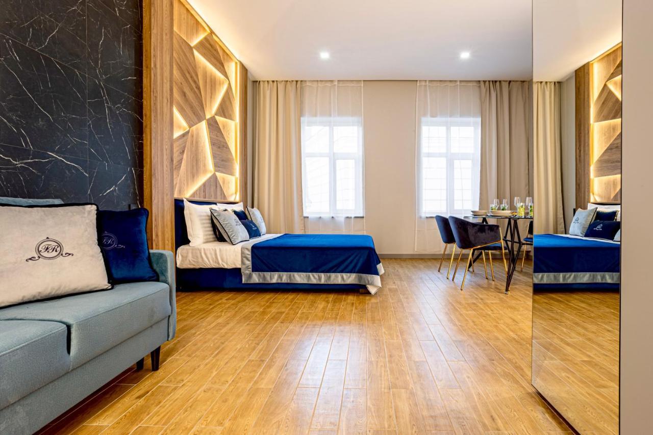 Central Family Boutique Apartments 2 إلفيف المظهر الخارجي الصورة