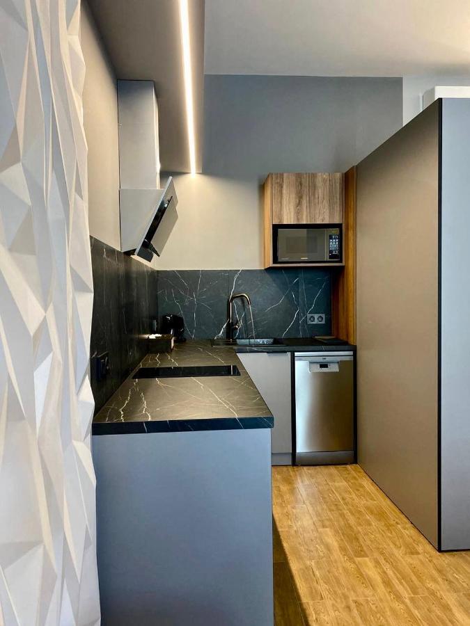 Central Family Boutique Apartments 2 إلفيف المظهر الخارجي الصورة