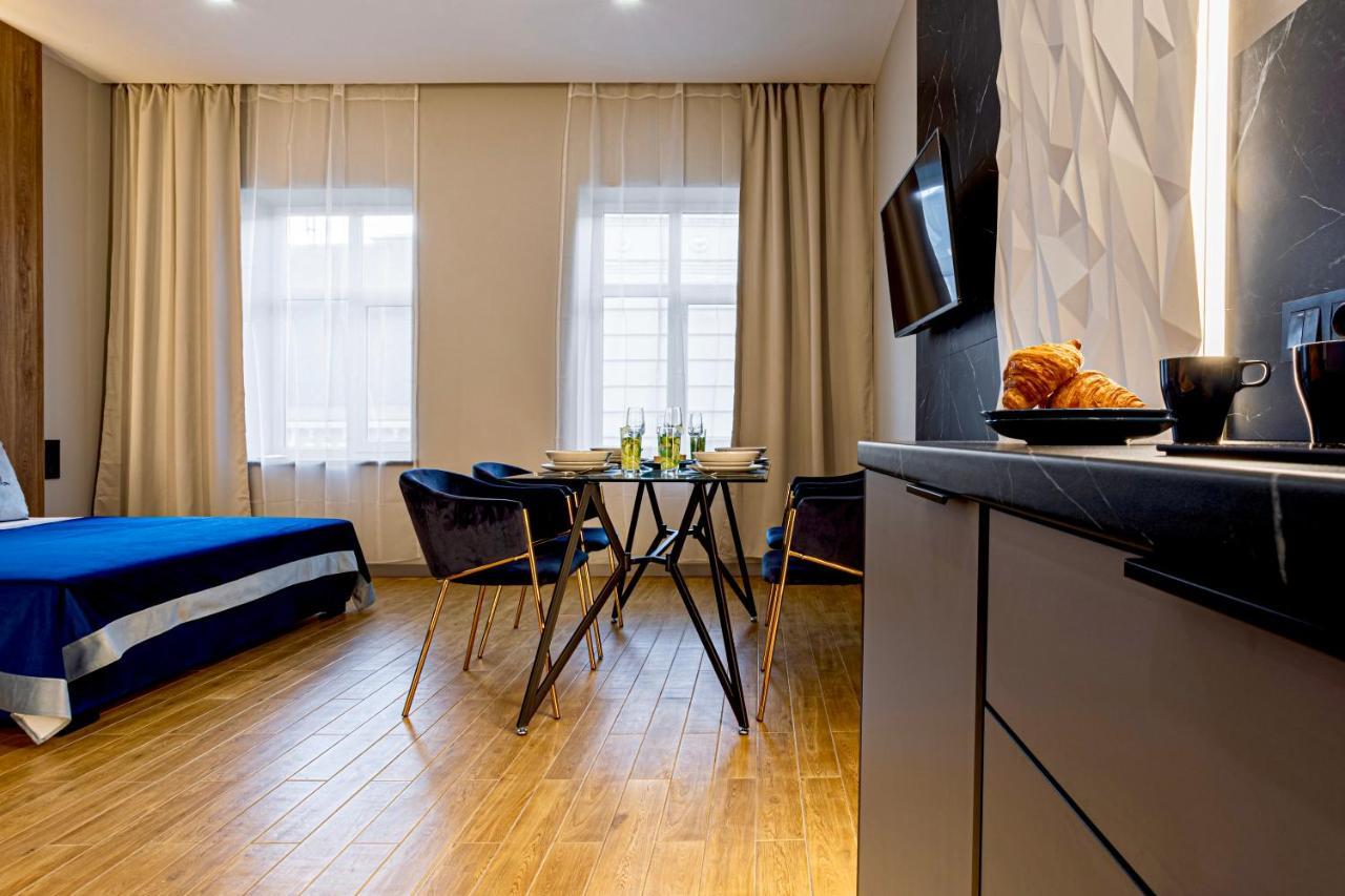 Central Family Boutique Apartments 2 إلفيف المظهر الخارجي الصورة