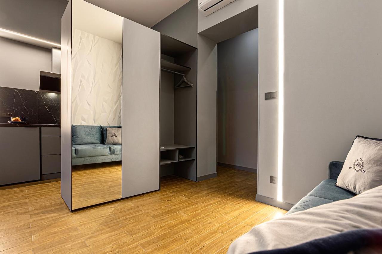 Central Family Boutique Apartments 2 إلفيف المظهر الخارجي الصورة